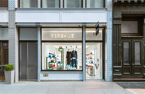 versace stores in soho